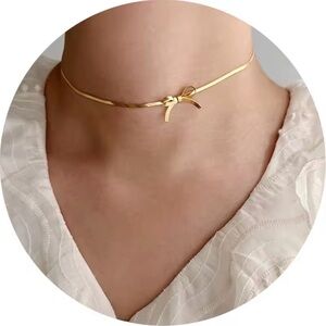 Elegant Gold Bow Choker Necklace